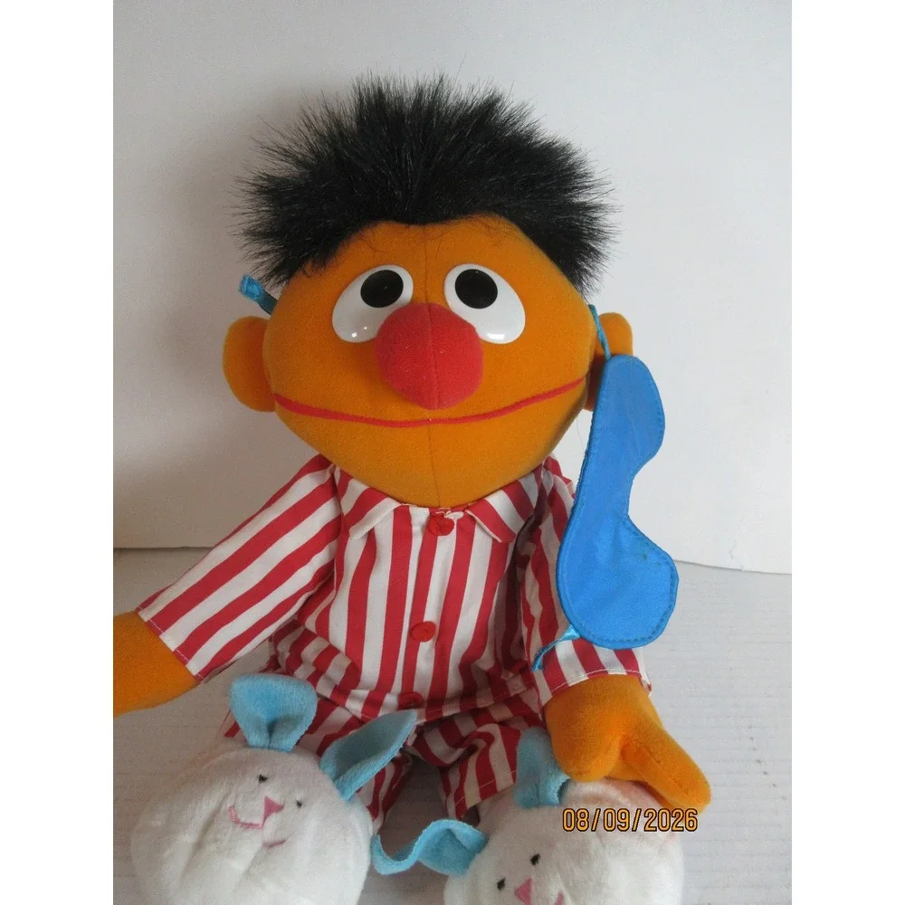 Vintage 1996 Tyco Sesame Street Sing & Snore Ernie Plush Toy 70207 Pajamas Bunny